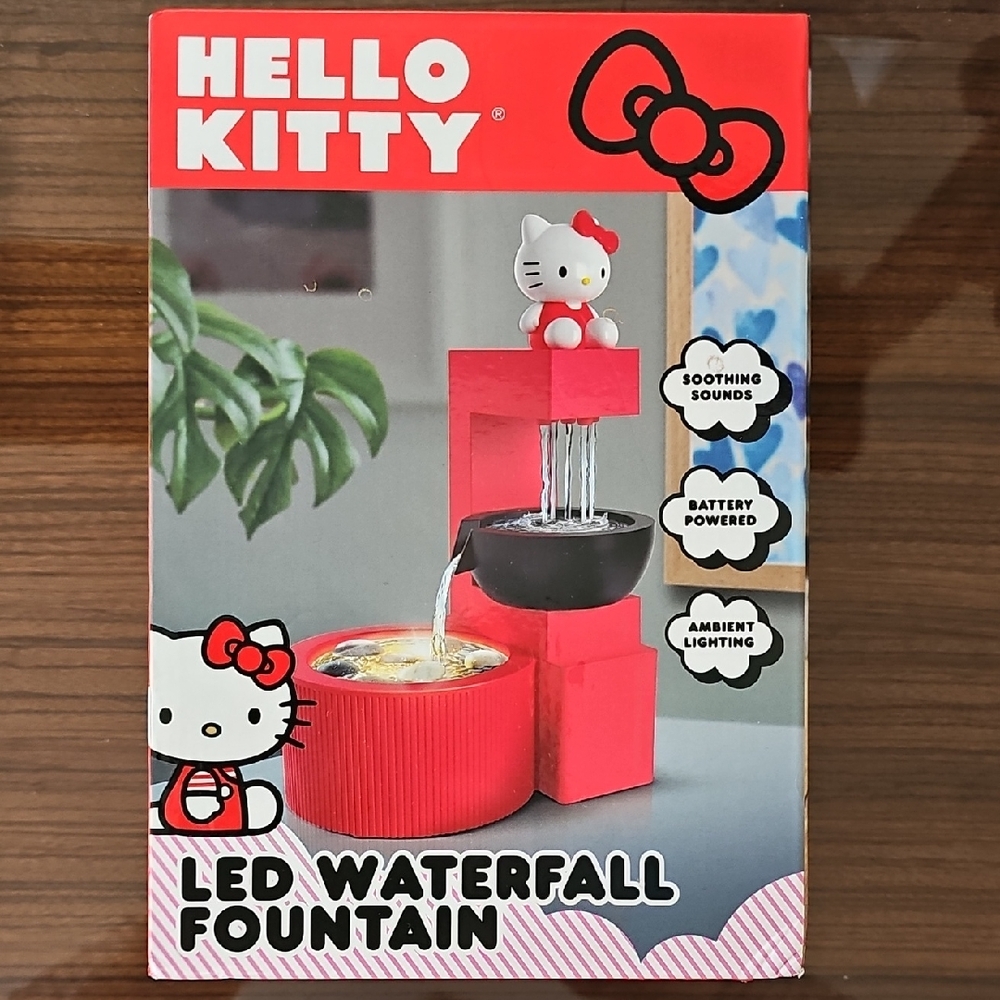 Hello Kitty Red LED Waterfall Fountain